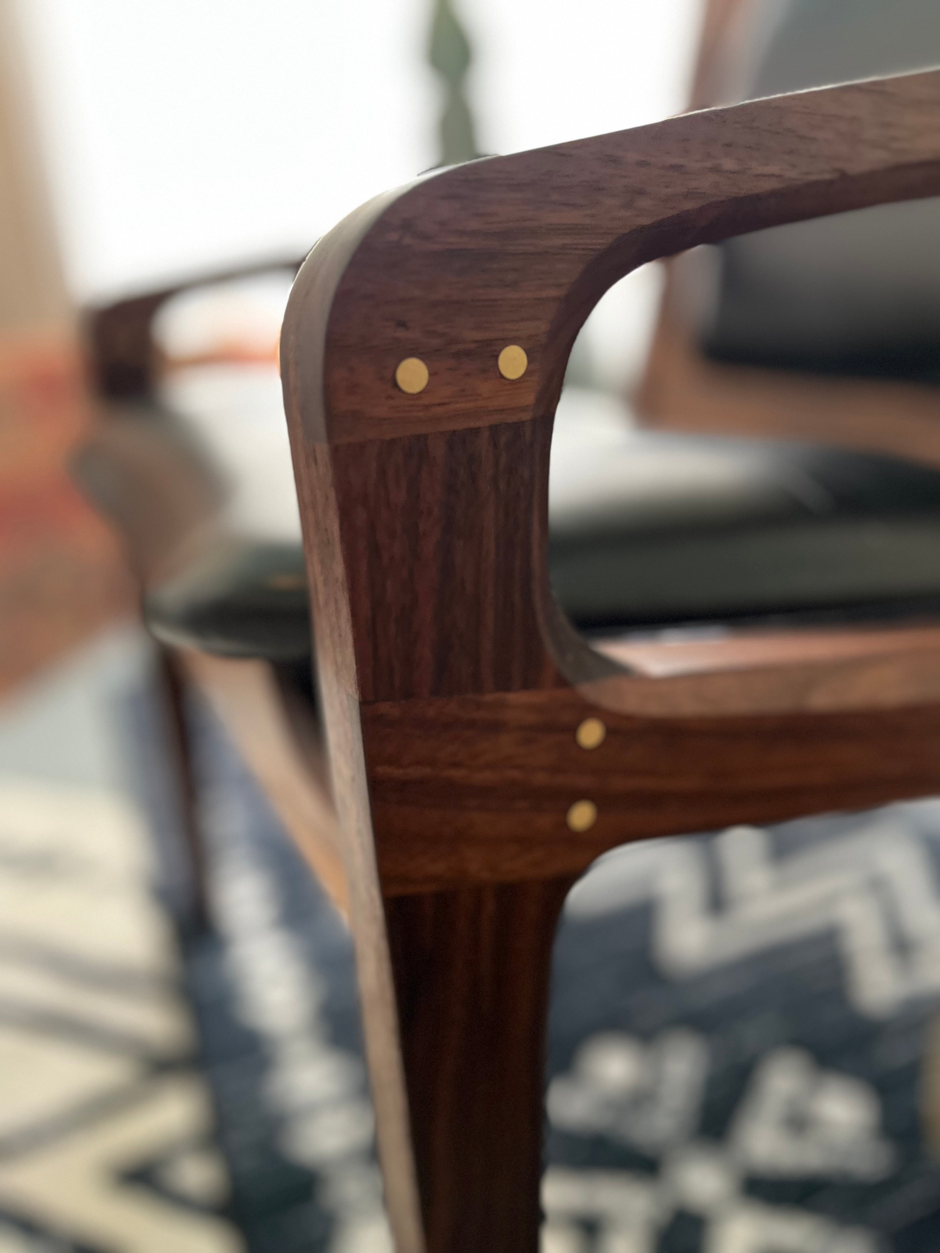 The Sparrow - Low-Back Armchair